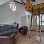House מלון 3*