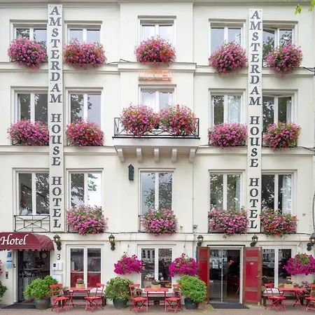 Hotel House 3*