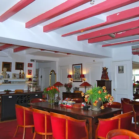 Hotel House