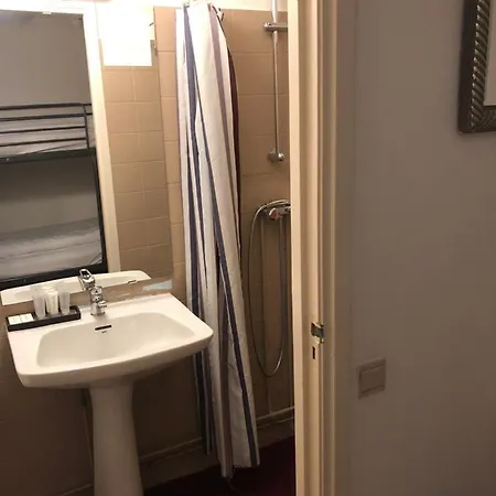 House Hotel 3*
